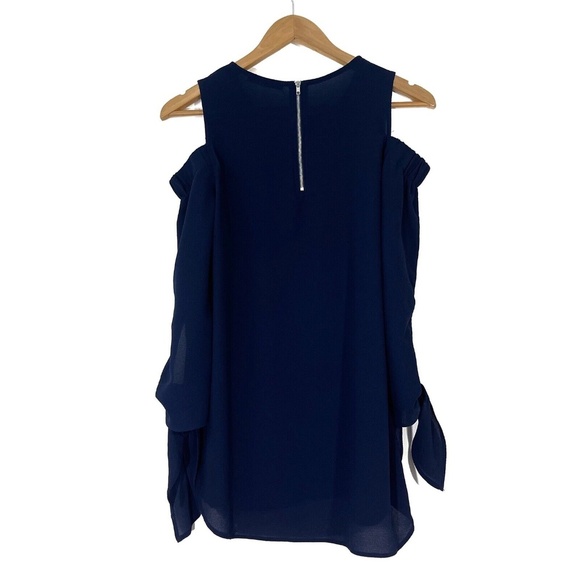 Gibson Women’s Size X-Small Solid Navy Blue Cold Shoulder Tunic Tie Sleeve Top - Picture 9 of 12